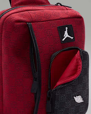 NIKE JORDAN 23 モノグラム スリングバッグ 3L レッド Jordan 23 Monogram Sling Bag (3L). Nike.com